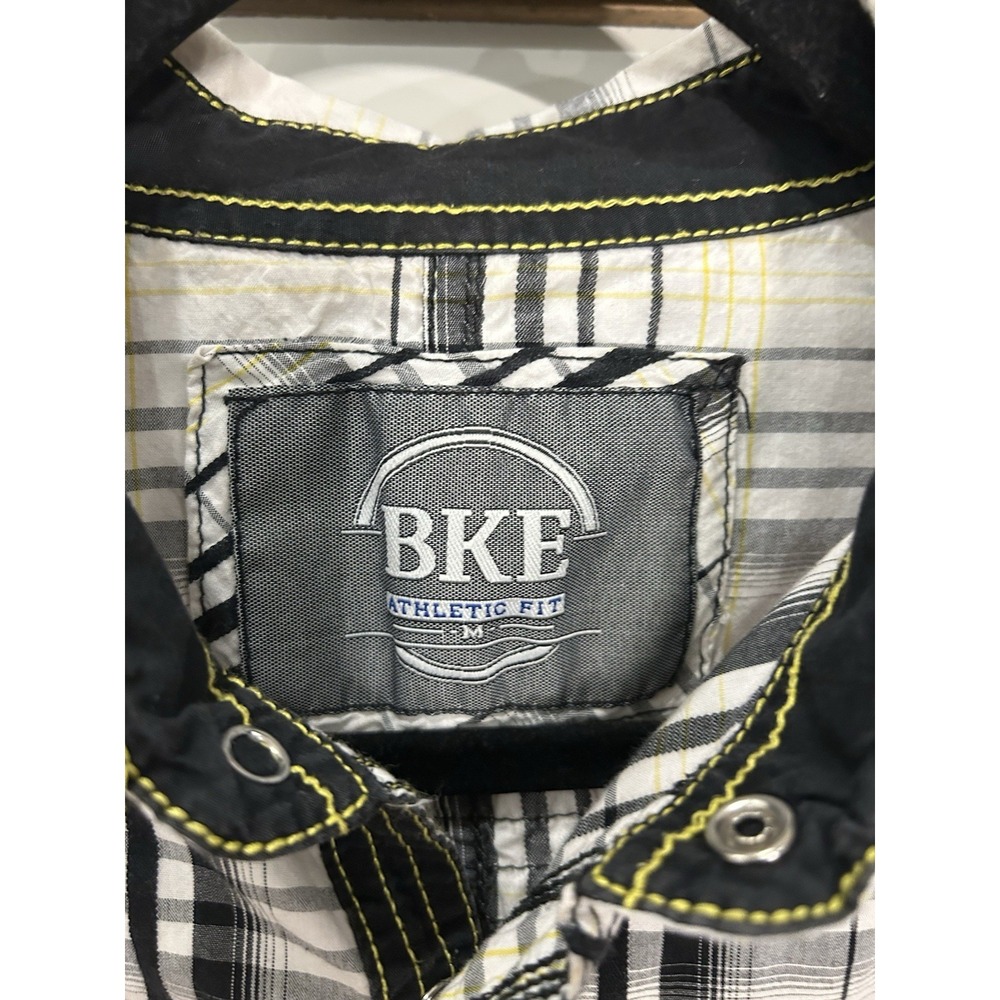 BKE Authentic Fit Men Long Sleeve Black Pearl Snap Shirt Med 100% Cotton Pockets